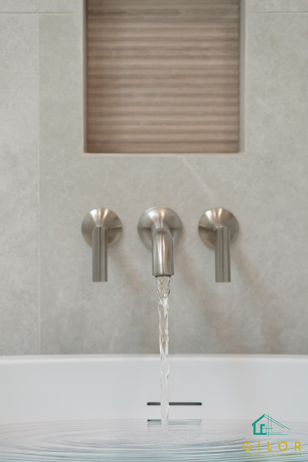 Creating a Spa-Like Retreat in Your Own Home: LA Bathroom Inspirations 